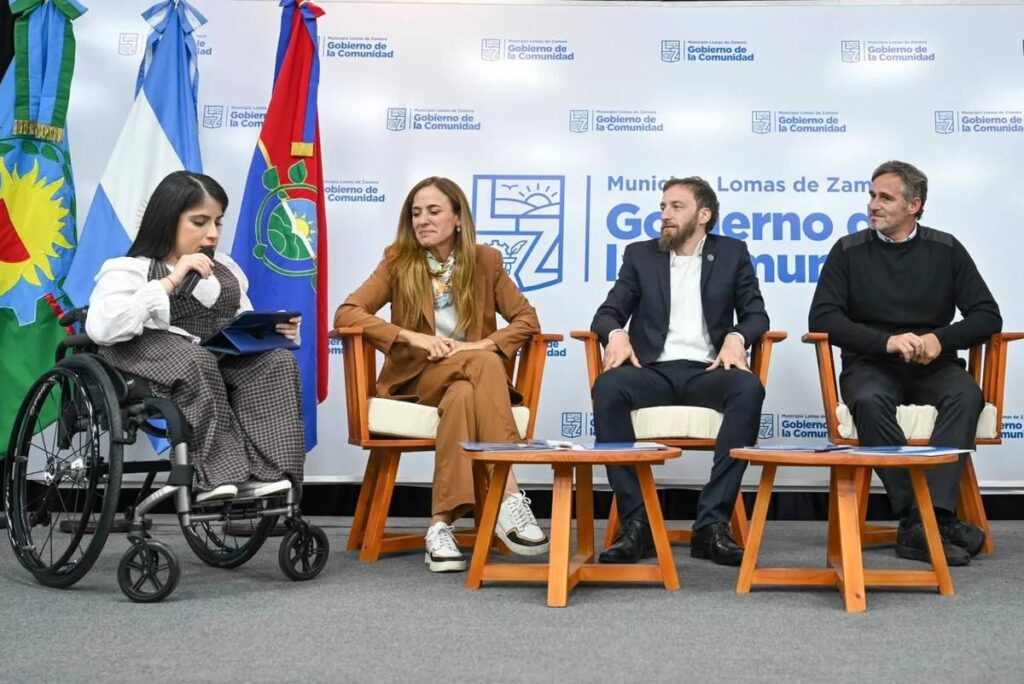 Intendente Achával acompaña el proyecto que busca fortalecer la adopción con perspectiva de discapacidad