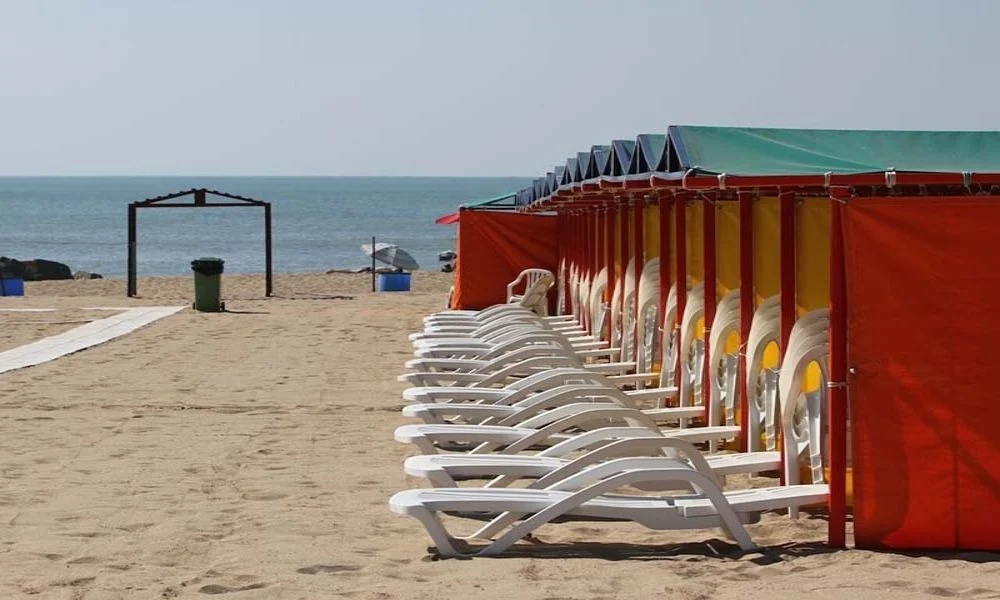 Verano en Villa Gesell: alquilar una carpa por quincena costará hasta $850.000
