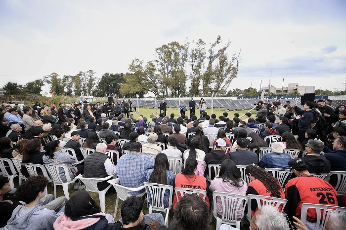 Kicillof encabezó la presentación del programa “Empleo Verde Joven”